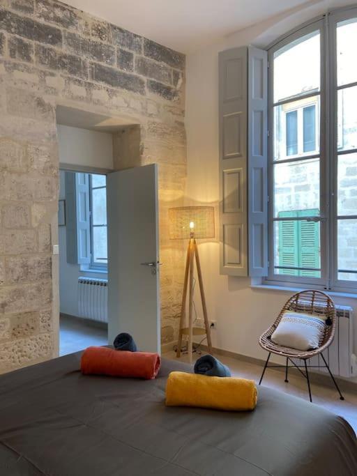 Appartement Avec Ventilateurs Proche Du Palais Des Papes Aviñón Exterior foto